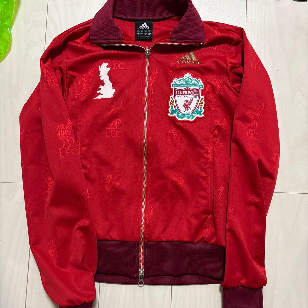 リヴァプールトラックジャケット