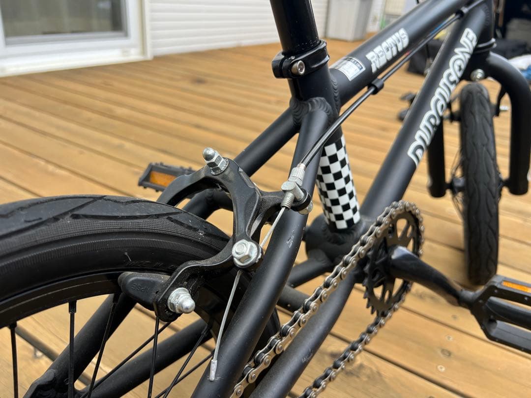 DURCUS ONE RECTUS 14 インチ キッズバイク ブラック