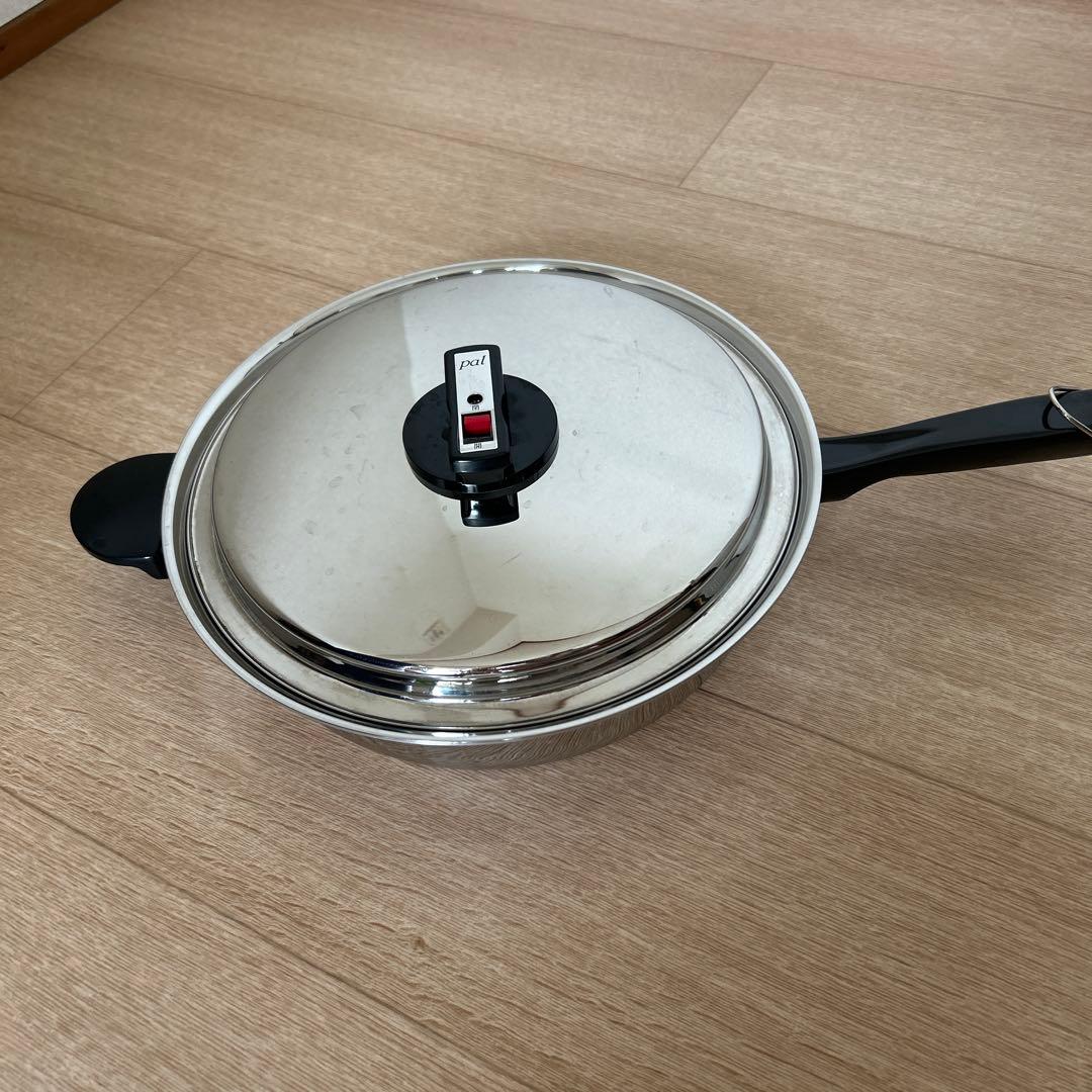 pal 無水鍋　蓋付きフライパン 30cm 《IH非対応》