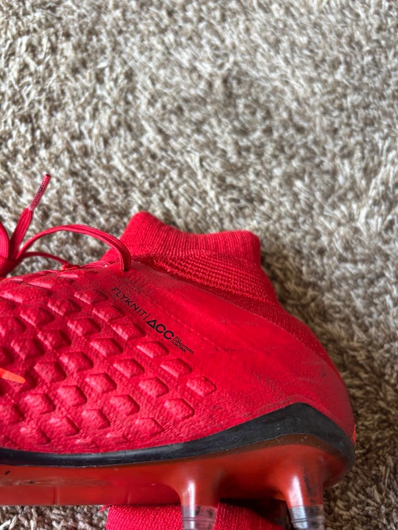 ナイキファントムヴェノム3 NIKE Hypervenom Phantom