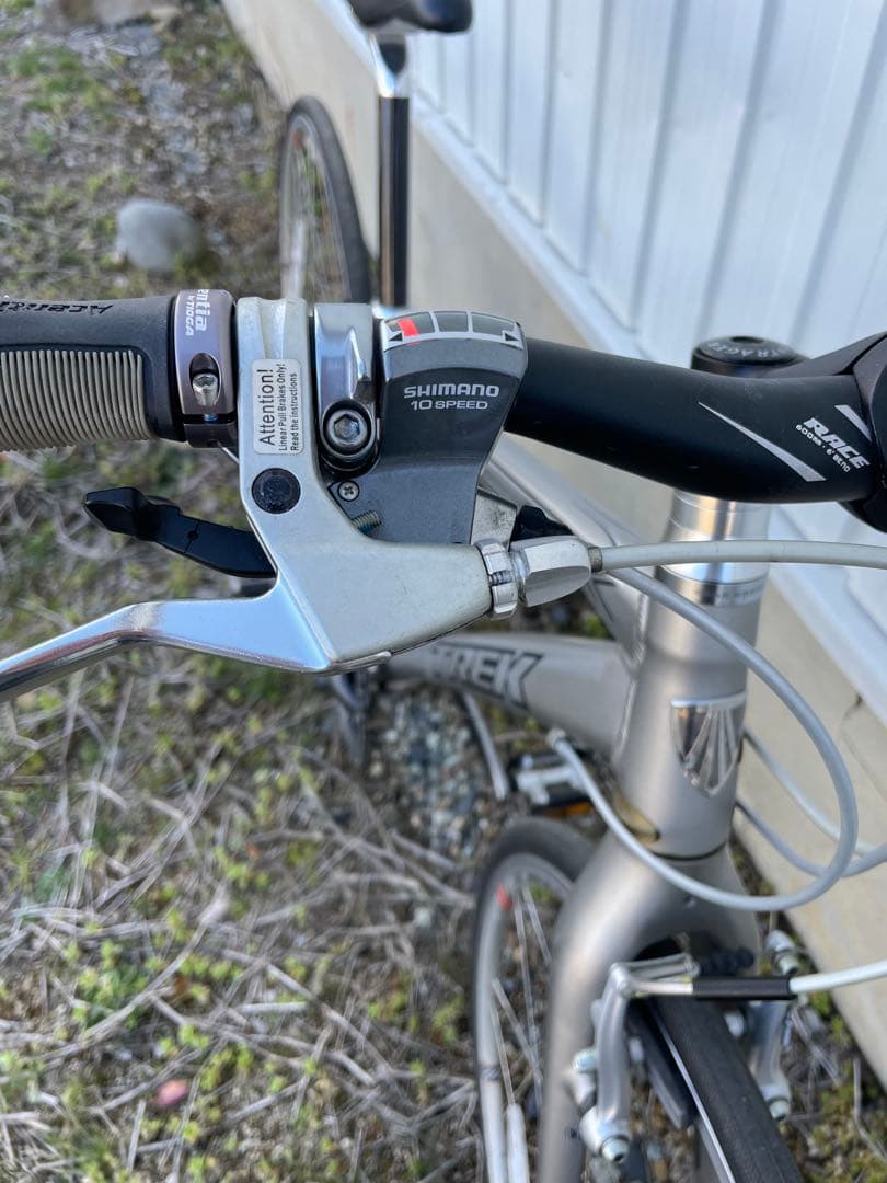 トレック　クロスバイク　7.7fx