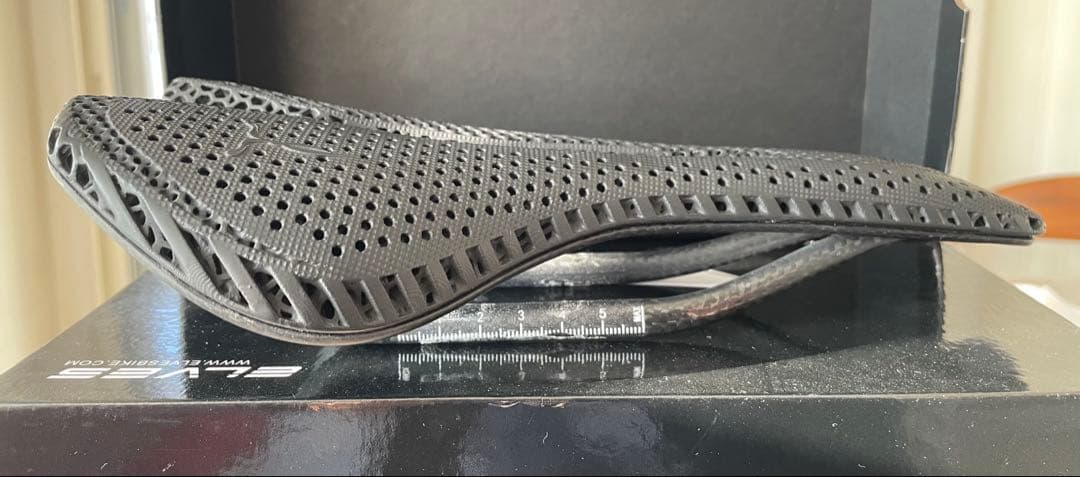 マジックオッセ　3Dプリントサドル　ELVES OSSE PRO 135mm