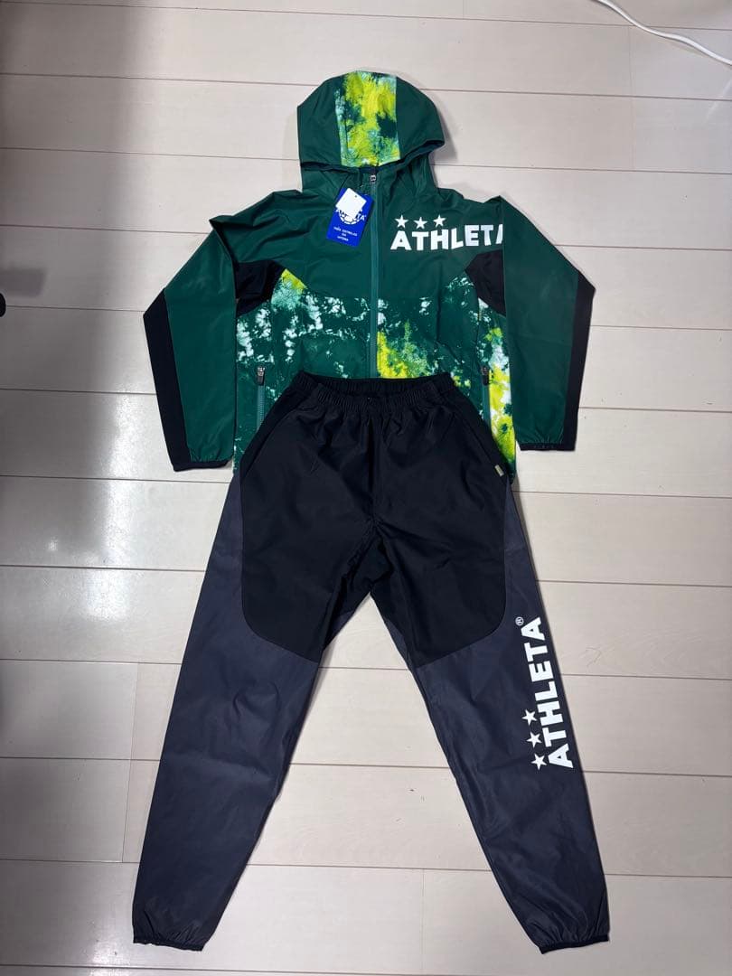 ATHLETA ピステ・ウィンドブレーカー