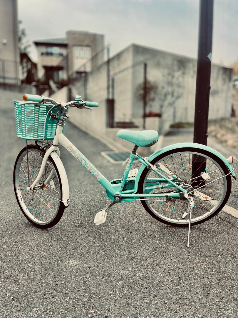 ブリヂストンの女の子向けジュニアサイクル「エコパル」22インチ（ミントカラー）