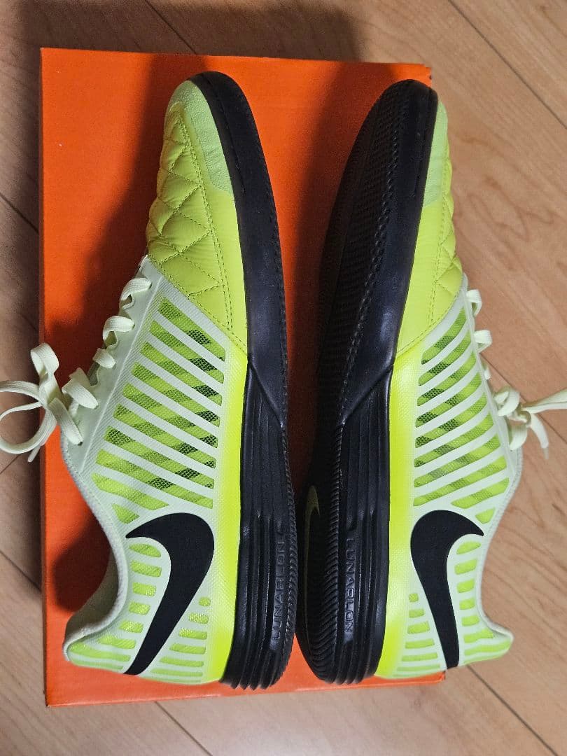 ルナガト2 Nike Lunar Gato フットサルシューズ イエロー