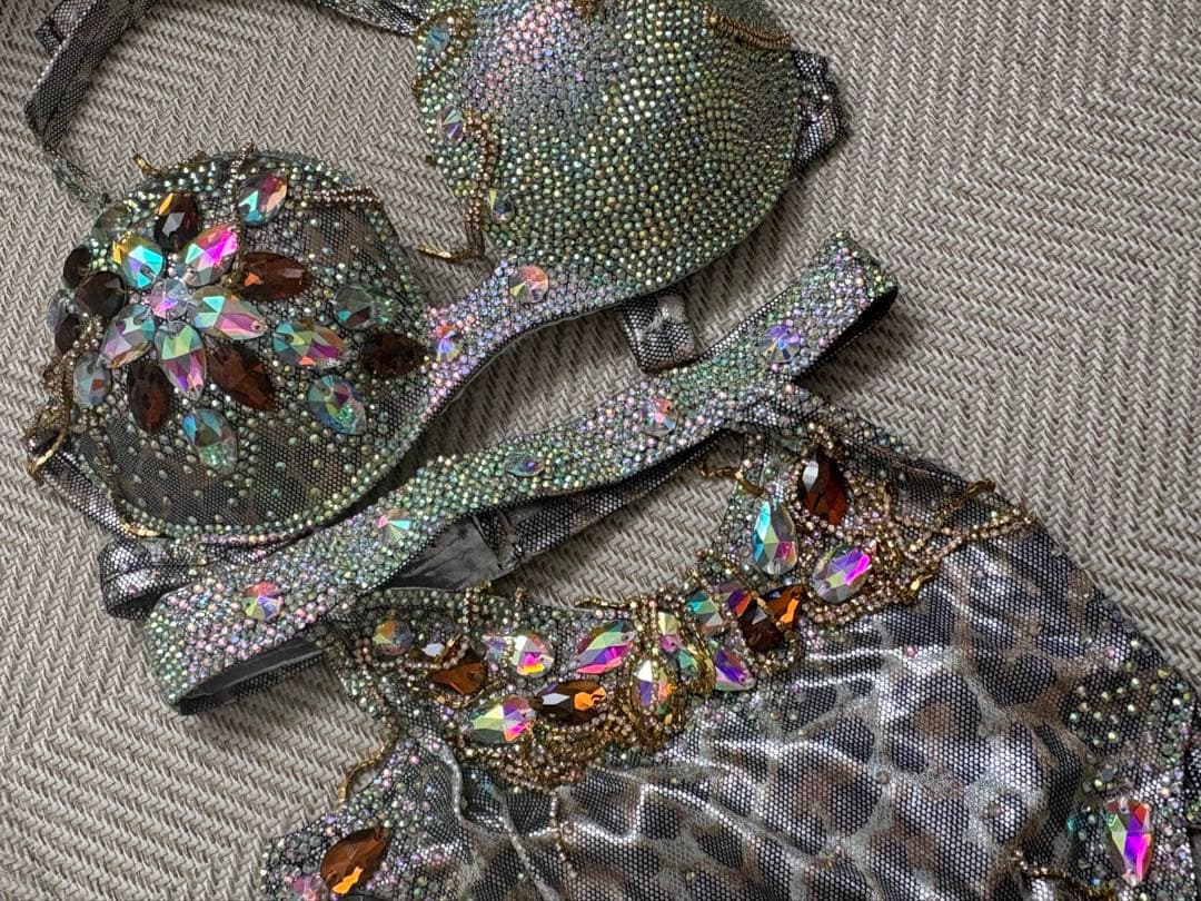 ベリーダンス衣装 オリエンタル　Yasser