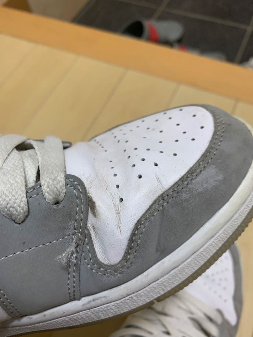 「希少品」ナイキ エア ジョーダン 1 ミッド　ホワイト/アトモスグリーン