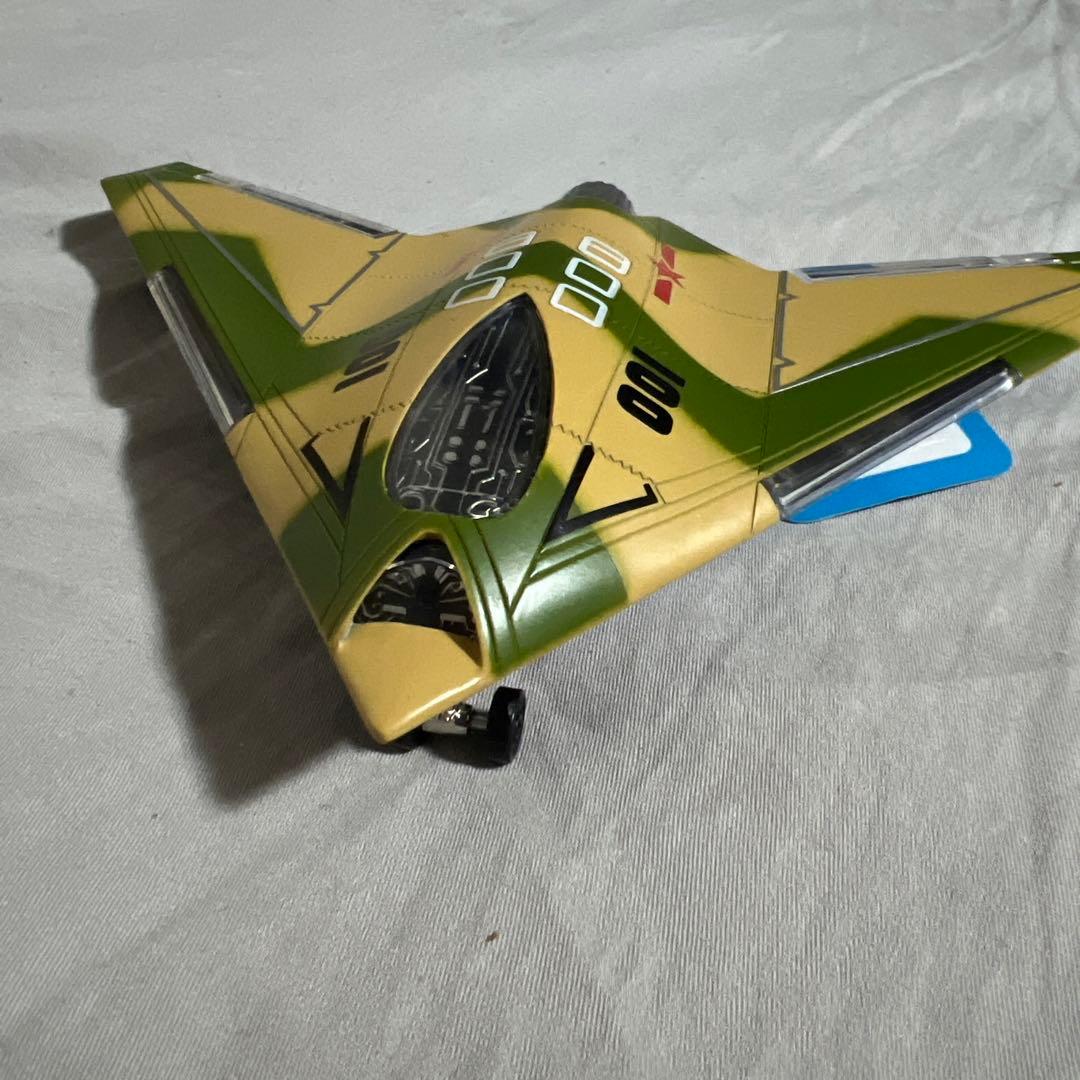 イラン戦争　イラン軍迷彩ステルス機ドローン合金製フィギュア