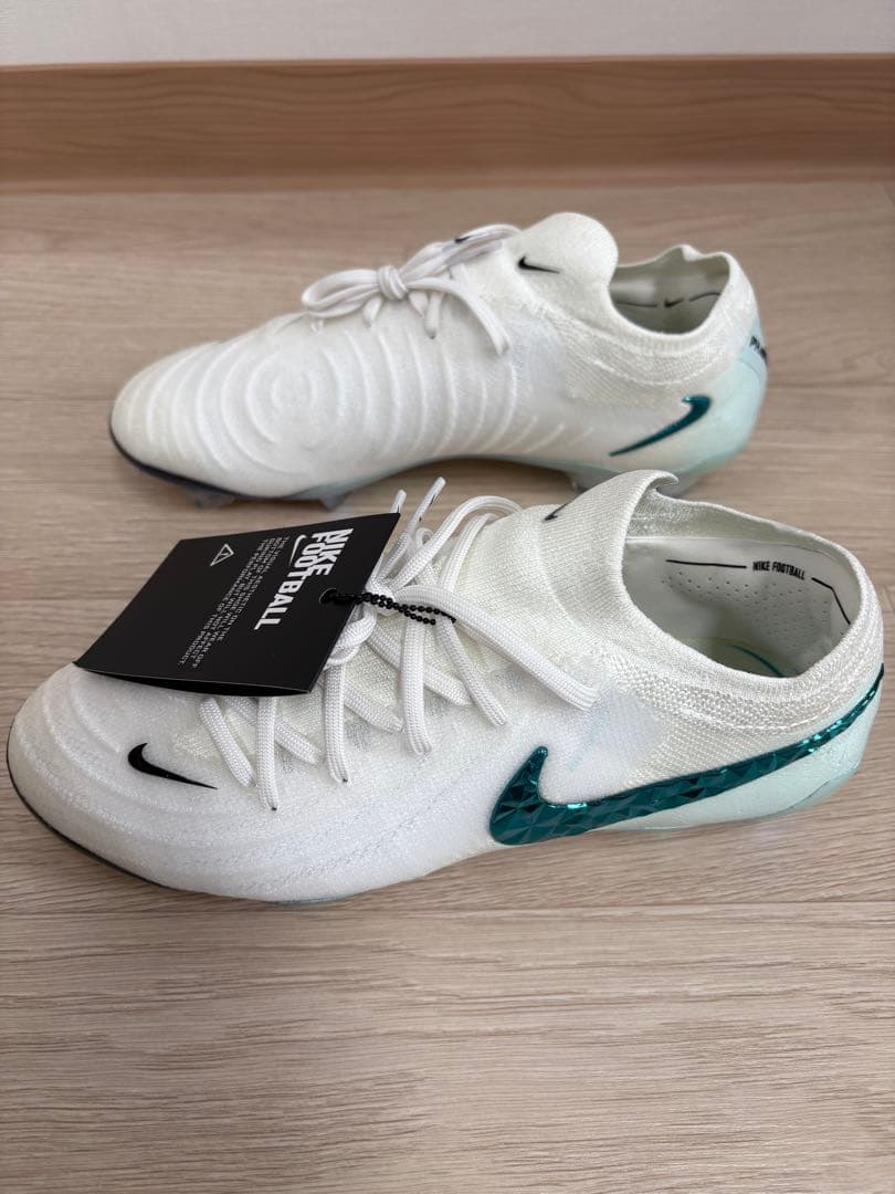 定価30,800円 ナイキ ファントム GX エリート FG 24.0cm