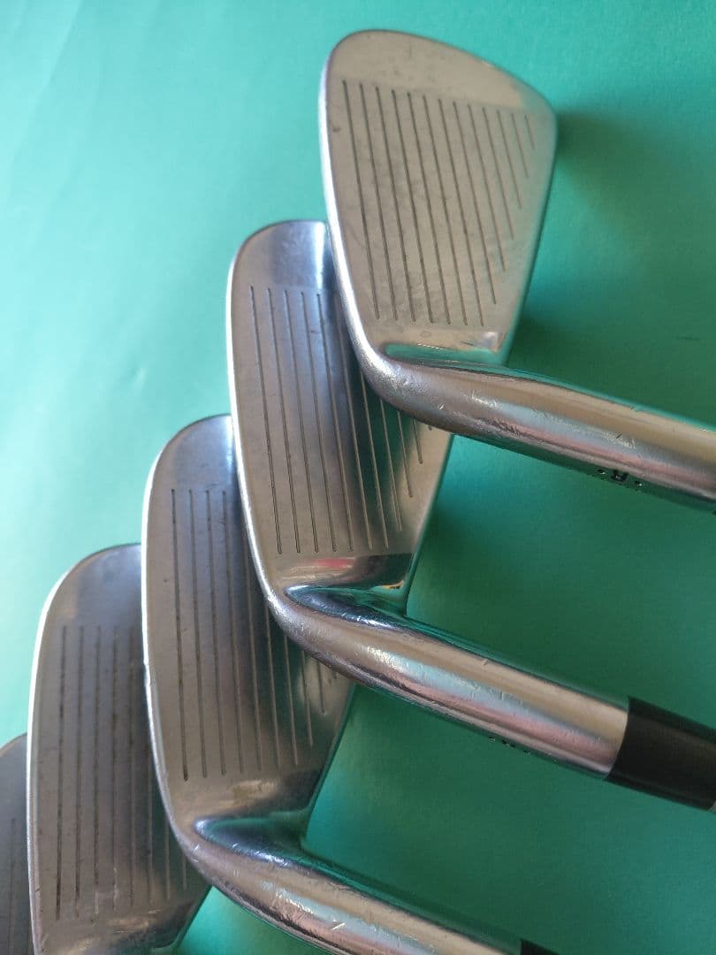 Callaway Legacy アイアンセット 6本ボール10個サービス