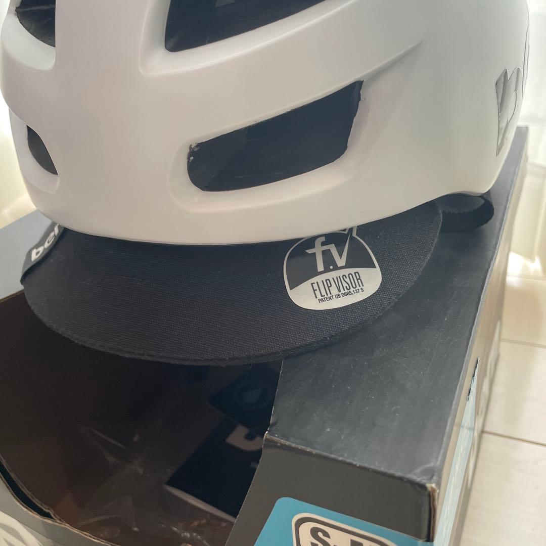 bern ALLSTON ZIP MOLD S-M バイザーヘルメット ホワイト