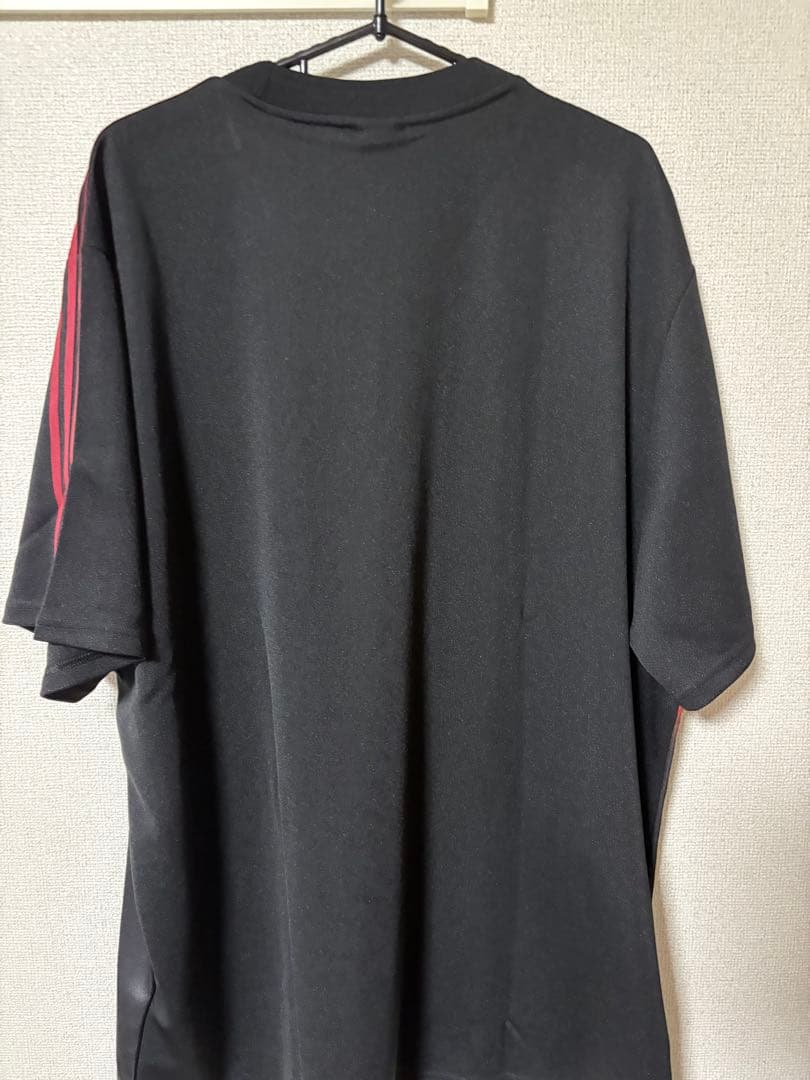 【新品/タグ付き】マンチェスターユナイテッド　旧正月　トレーニングシャツ　2xl