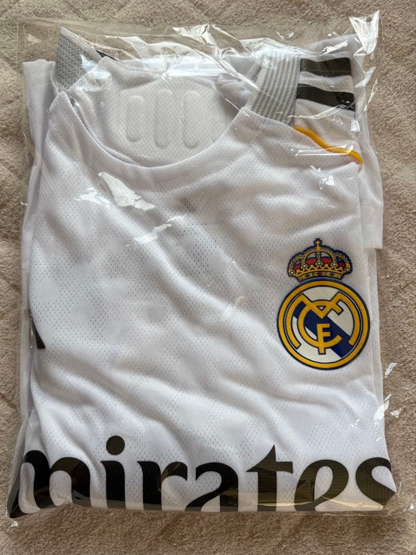 レア❗️MBAPPÉ 9番レアルマドリードユニホームフランス大人気のユニホーム