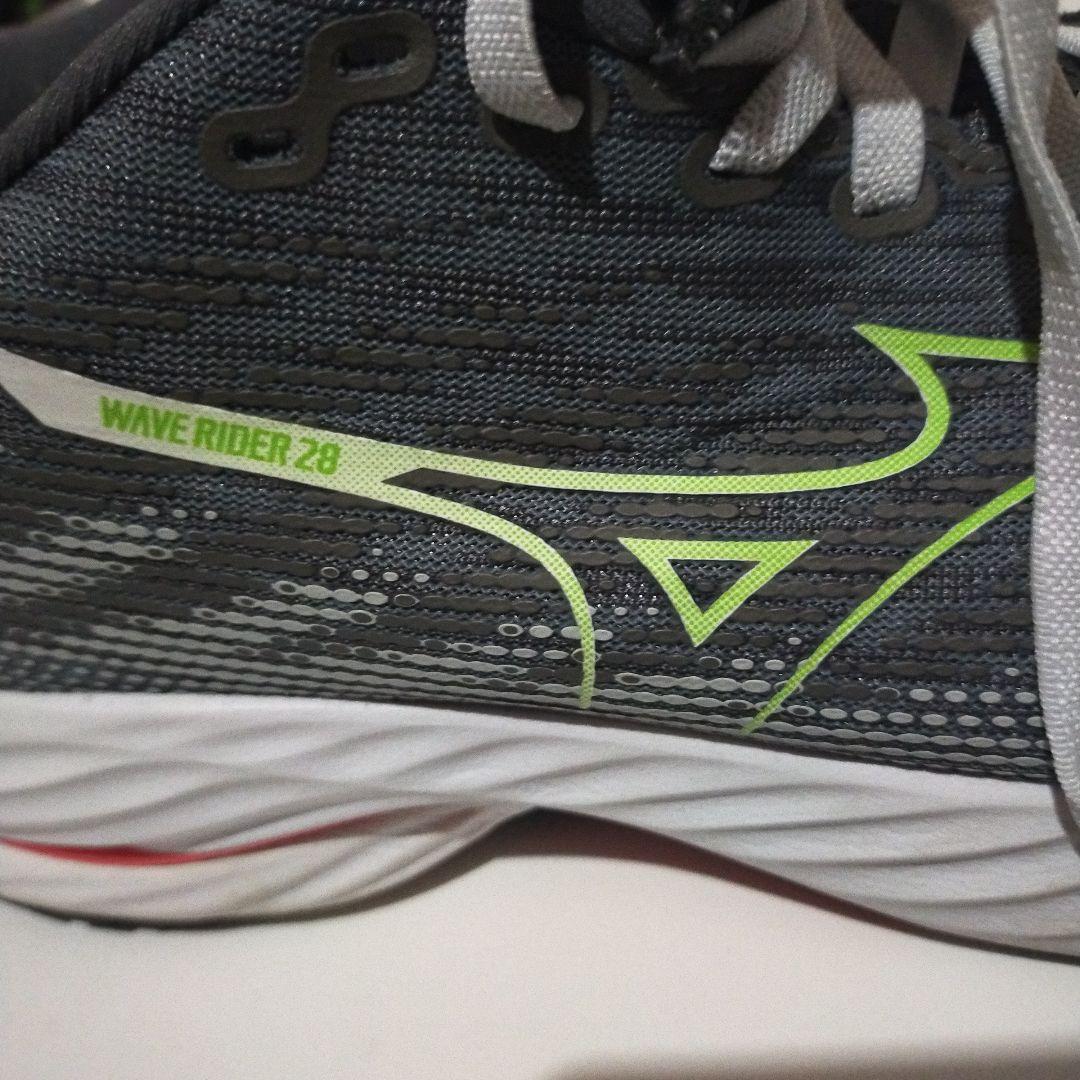 ミズノ ウェーブライダー28