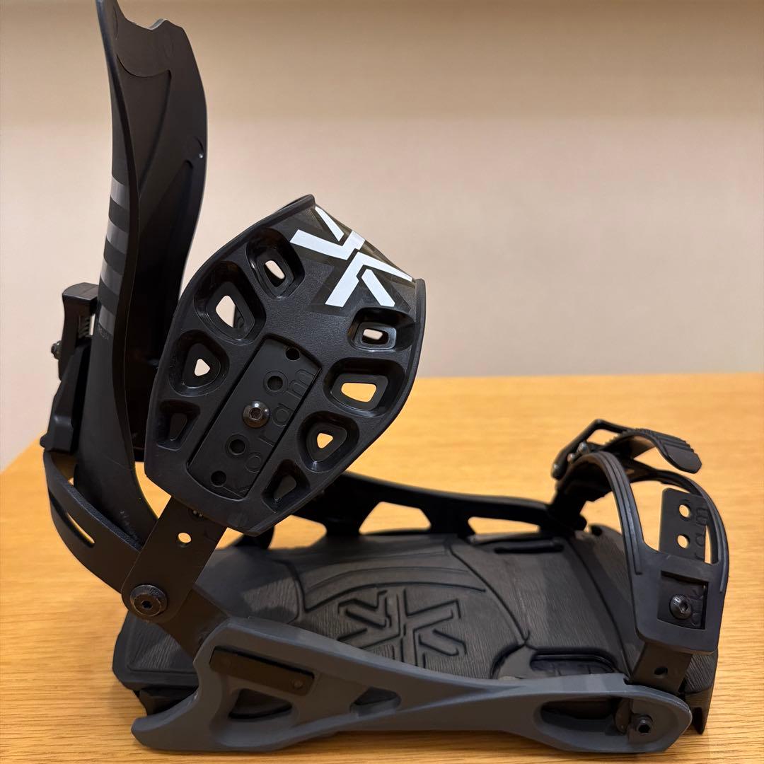 23-24 カラコラム ビンディング スノーボード CONTINUUM Ｓサイズ