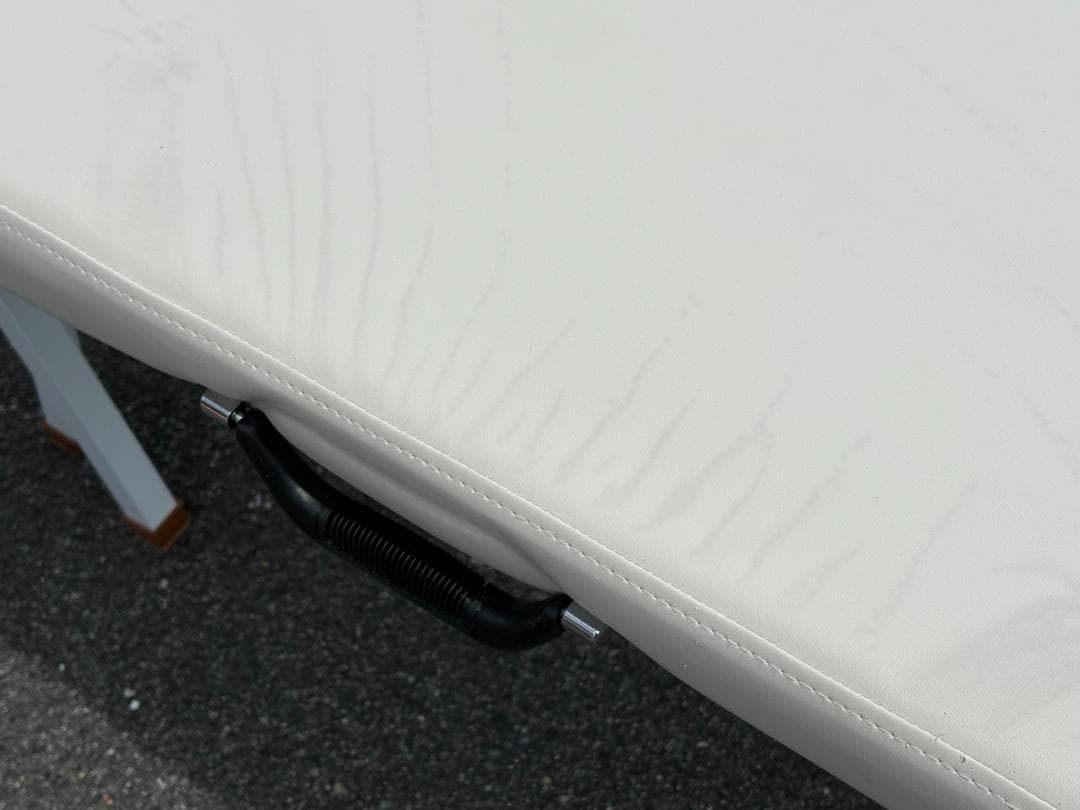 エステベッド/マッサージベッド/リクライニング 有孔/折りたたみ/サロン