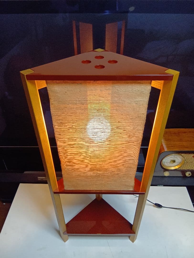 DCS CORP　和モダン　デザイナーズ　朱色　三角　サイドラック　フロアランプ