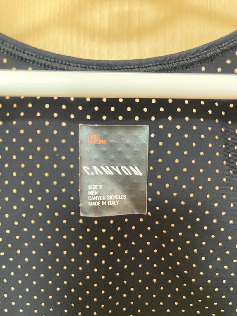 Canyon ロードバイク キャニオン ビブショーツ ビブタイツ 貴重品 ウェア