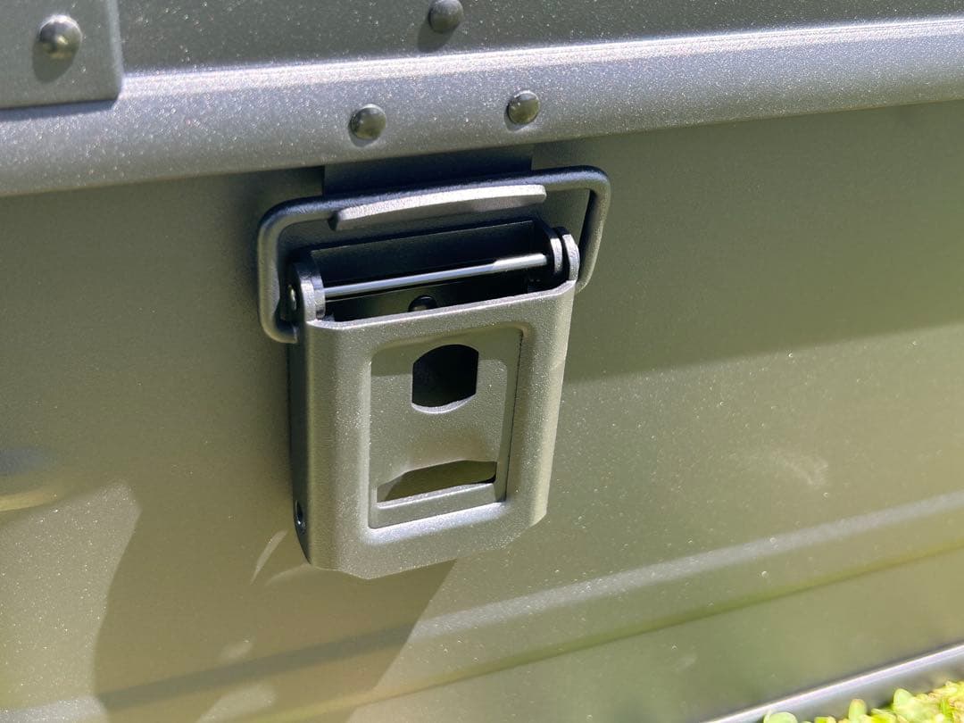 マットブラック スタッキング アルミコンテナボックス 50l コンテナボックス