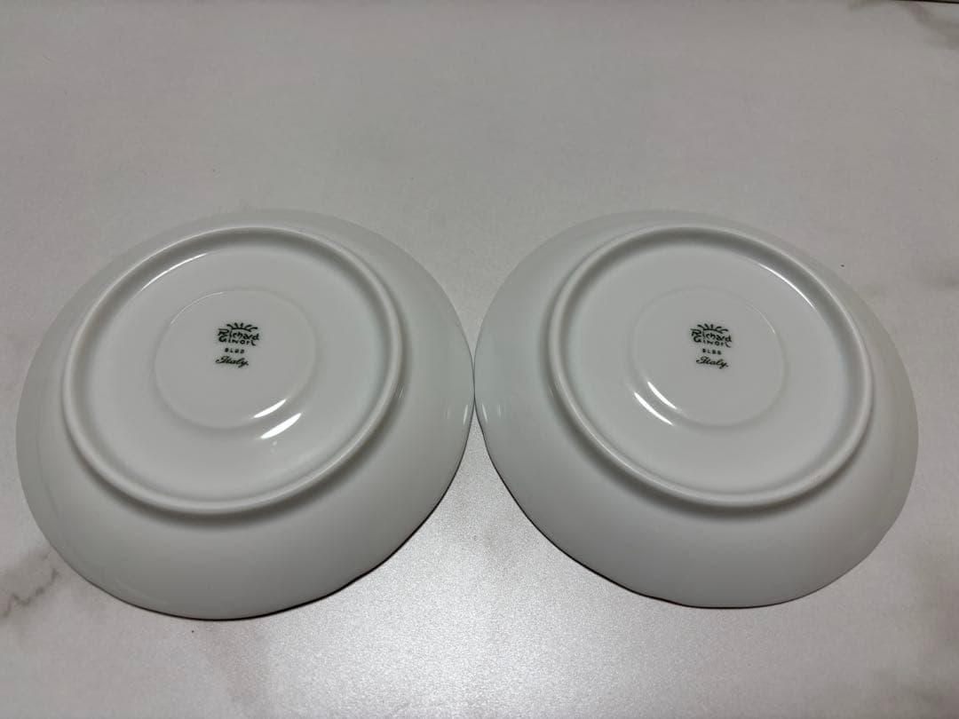 廃盤リチャードジノリ アンティコチェリー ペアティーカップ＆ソーサー　2客