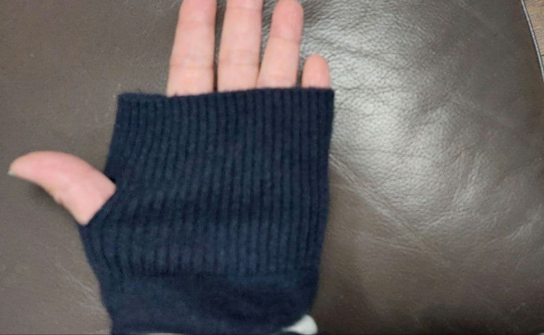 ク*ー様 PEARLY GATES フード付きセーター ネイビー・ホワイト