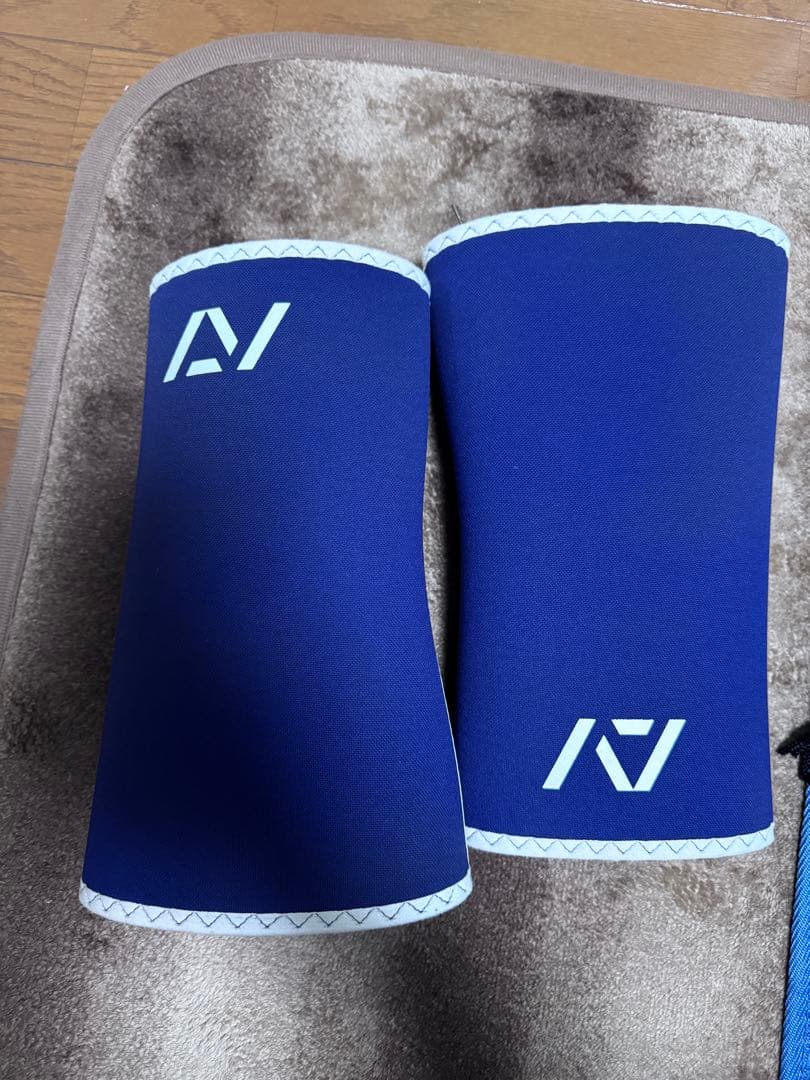 A7ニースリーブ Mサイズ｜ほぼ新品・高品質サポート