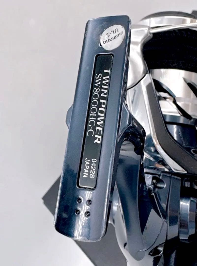 d*i様 【美品】シマノ 21 ツインパワー SW 8000HG ジギング キャ