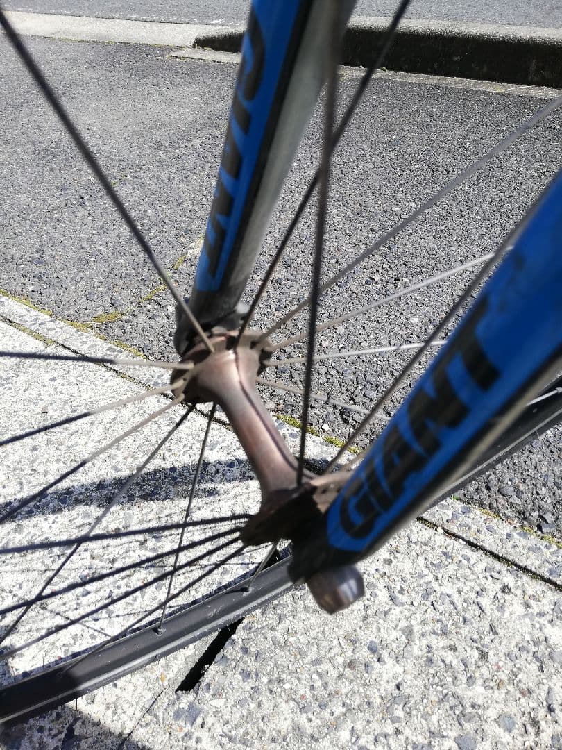 【引取限定】Giant　ロードバイク　空気入付