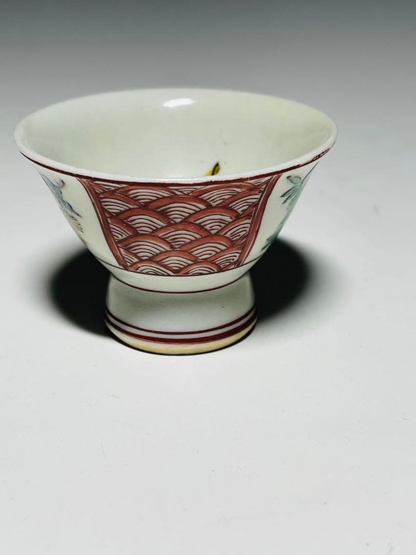 人間国宝 初代 徳田八十吉作 （八十吉銘) 彩絵　酒盃一對