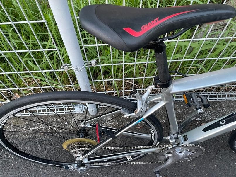 GIANT-DEFY2-ロードバイク-手渡しのみでお願いします