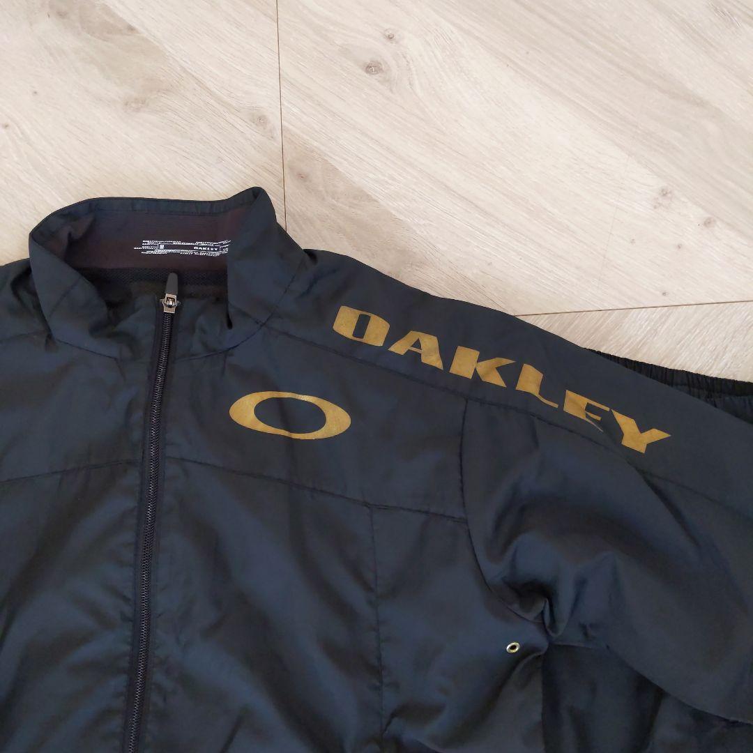 限定セール！！オークリートレーニングウェア