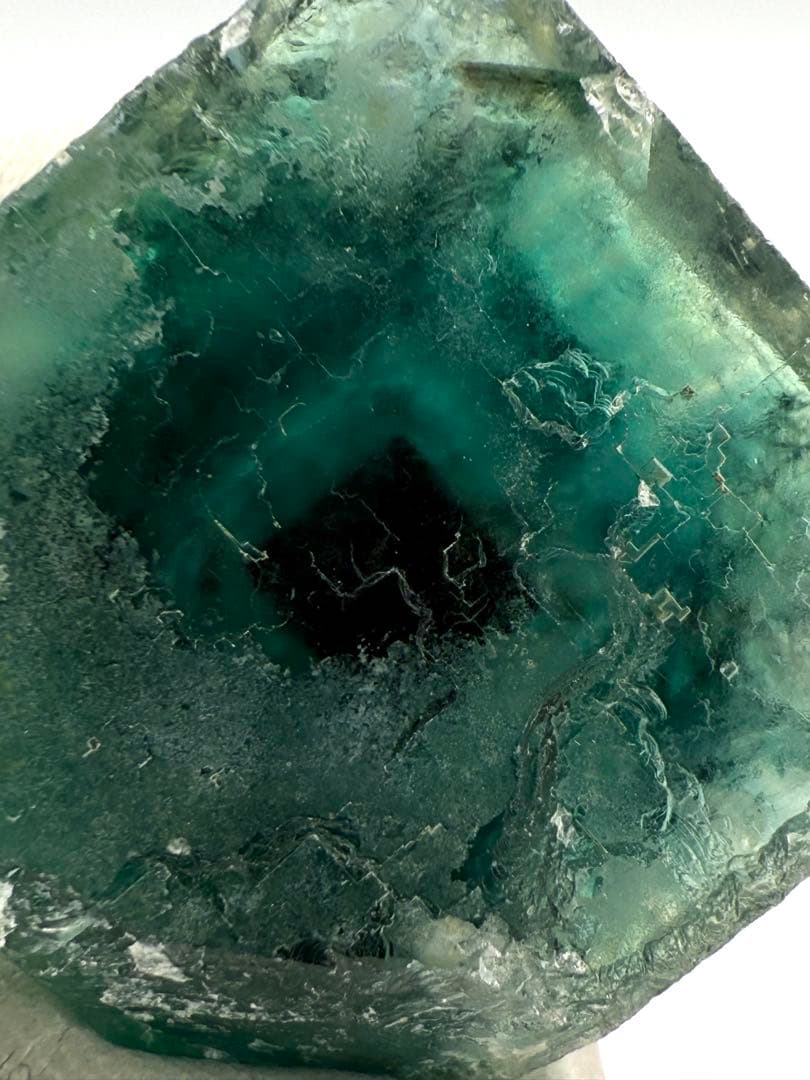 ブルー　グリーン　フローライト　オコルス産　原石　鉱物　標本　天然石　ウィンドウ