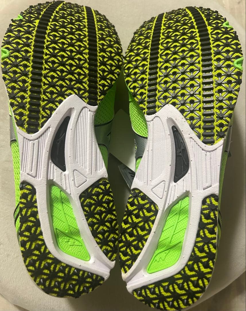 Mizuno ウェーブエキデン11
