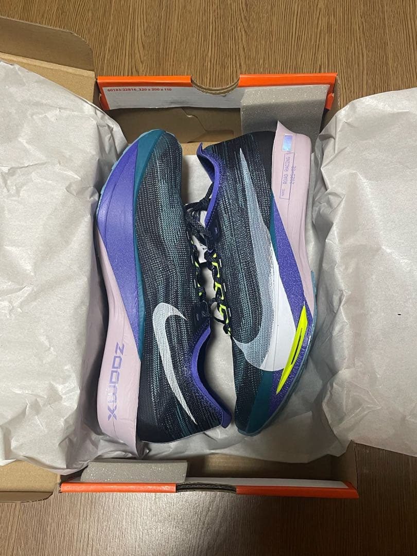NIKE ストリークフライ2 新品 27.5㌢