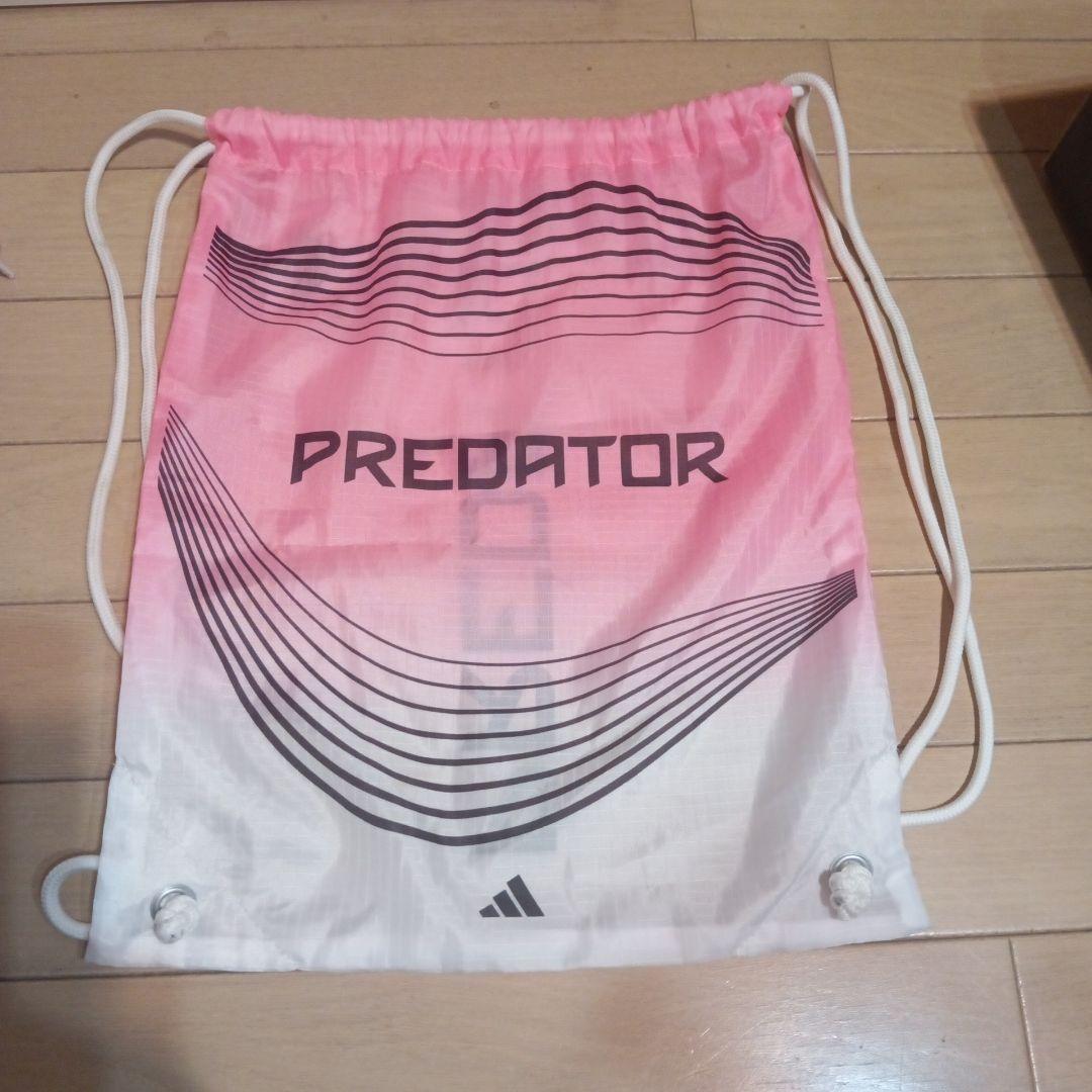 アディダス プレデター ベッカムモデル ピンク２６センチ