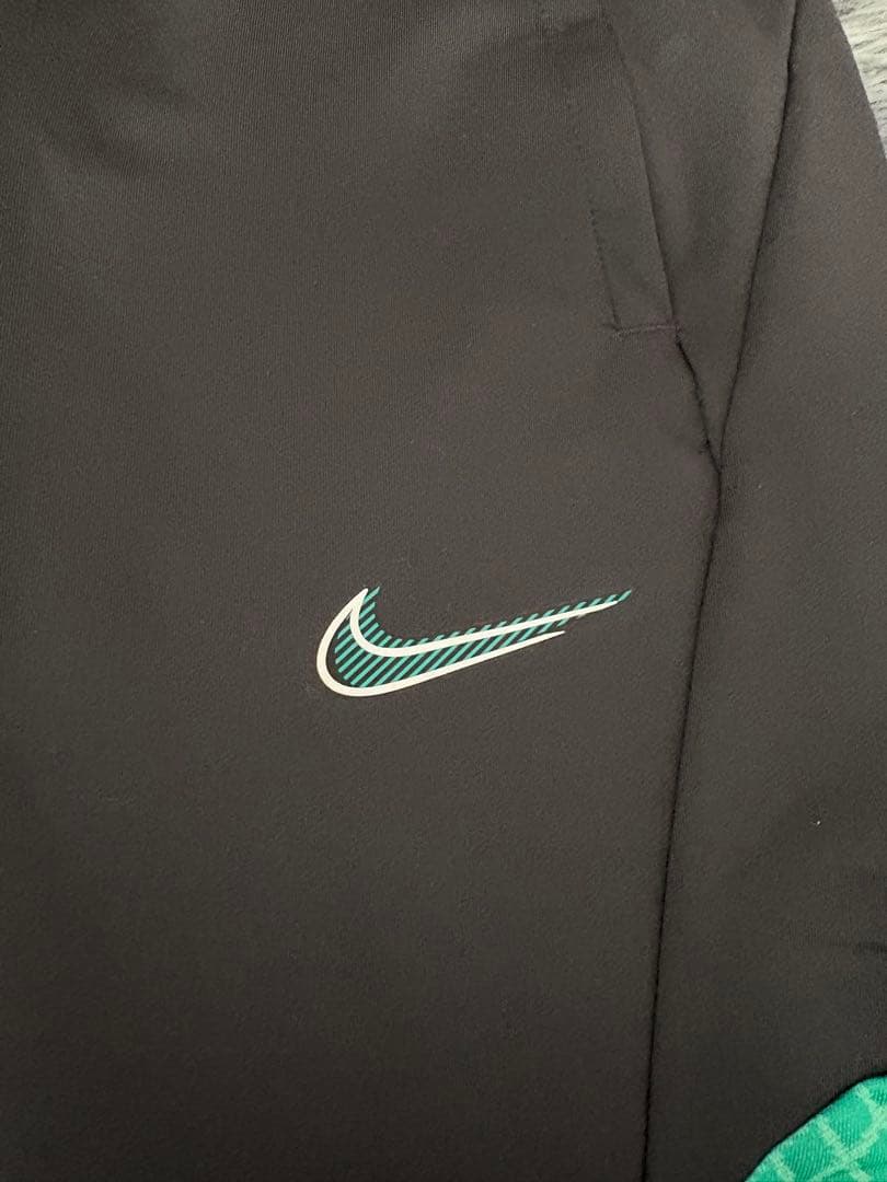 超美品 NIKE ナイキ サッカー トレーニングウェア 上下セット 最終値下げ！