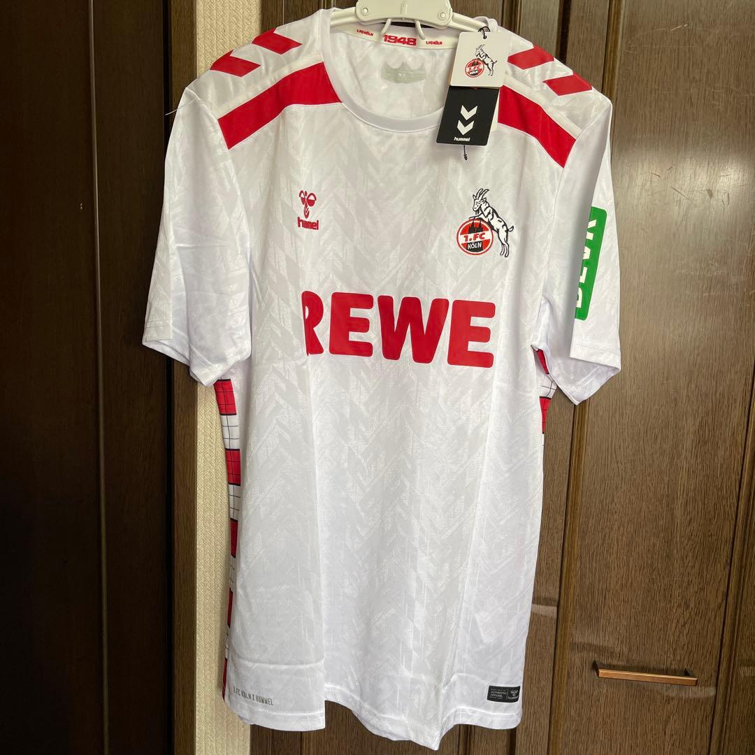 新品タグ付き　1.FC Köln ホームユニフォームhummel Oサイズ