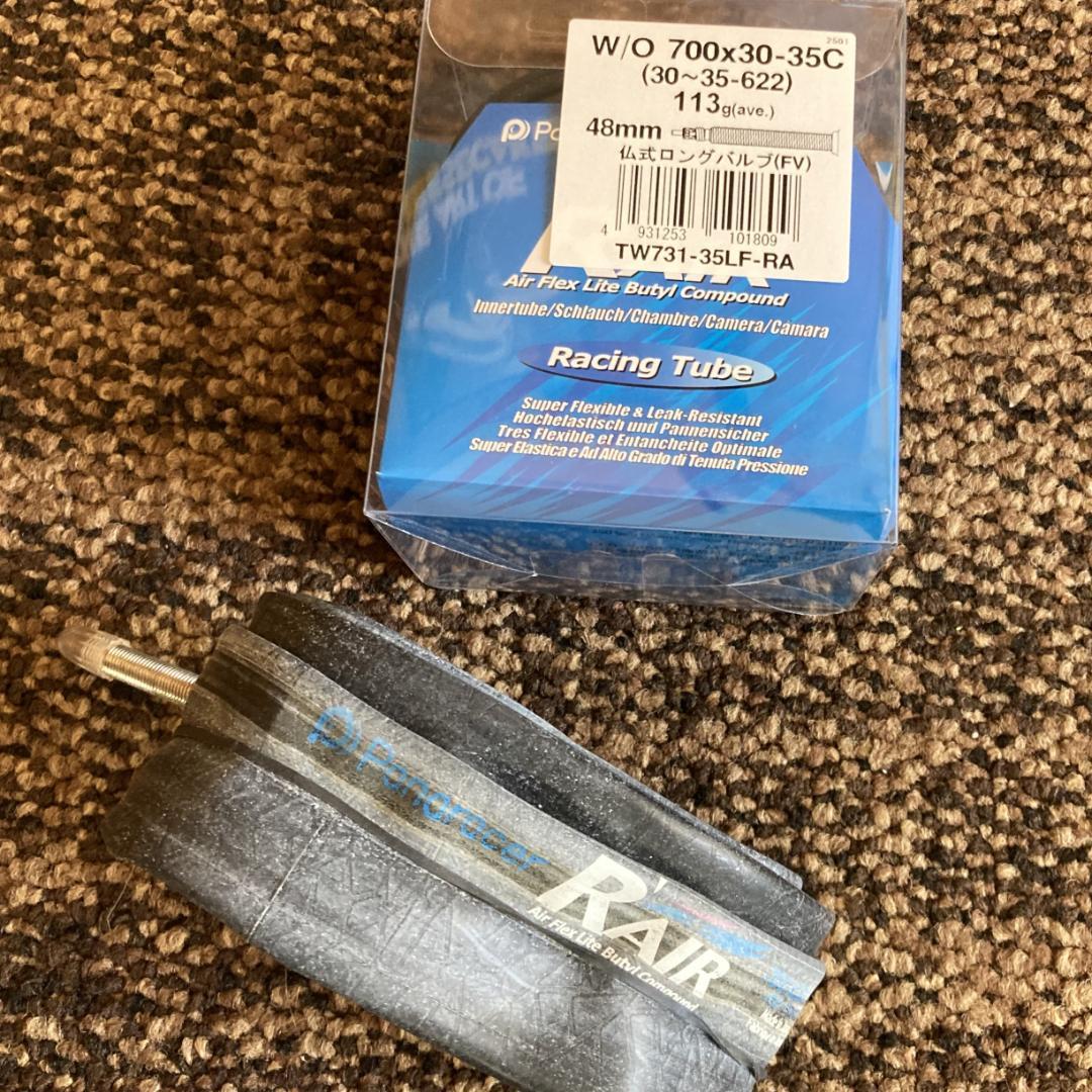 ENVE SES TUBELESS READY TIRE700×35　オマケ付き