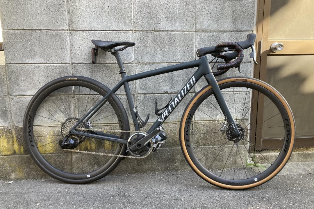 ENVE SES TUBELESS READY TIRE700×35　オマケ付き