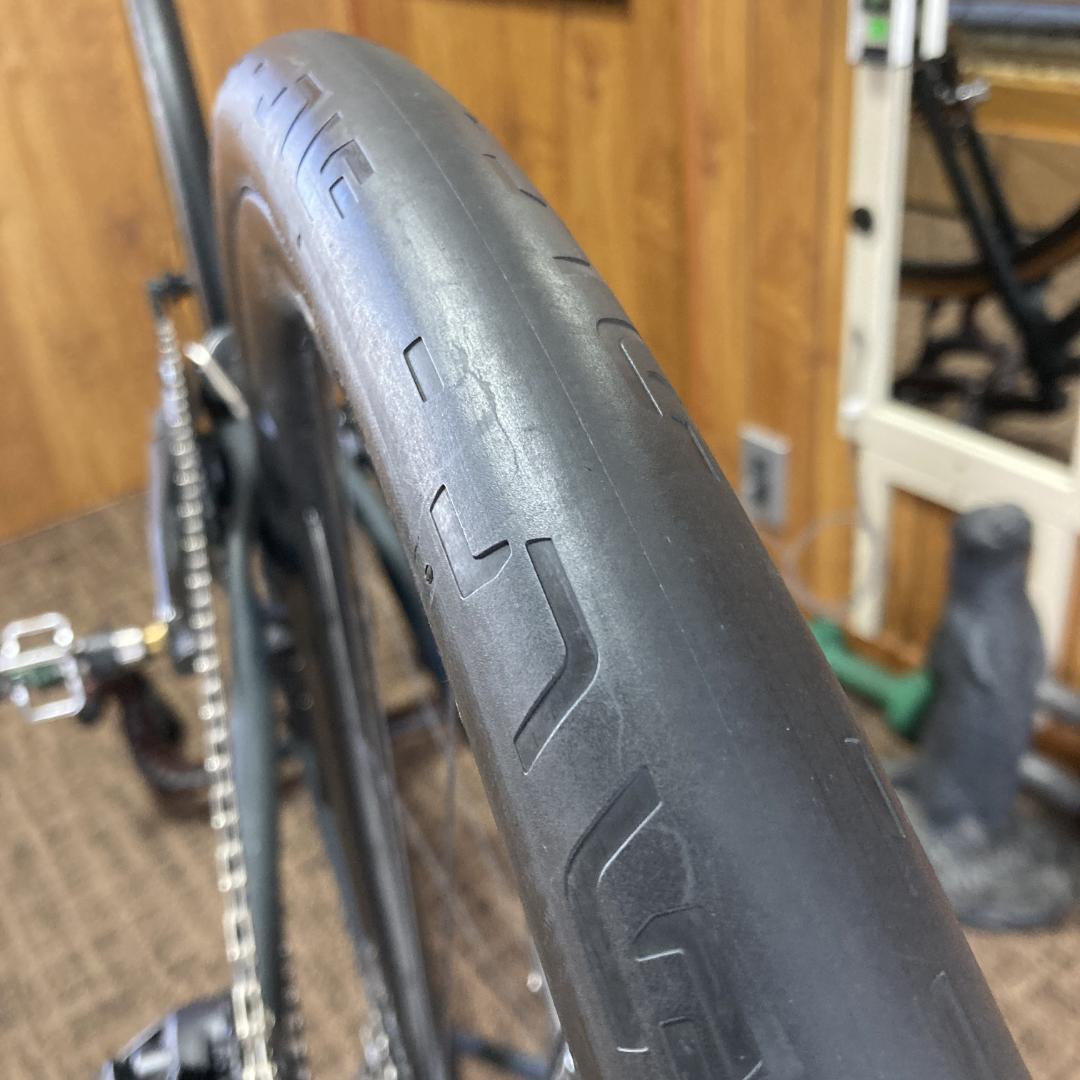 ENVE SES TUBELESS READY TIRE700×35　オマケ付き