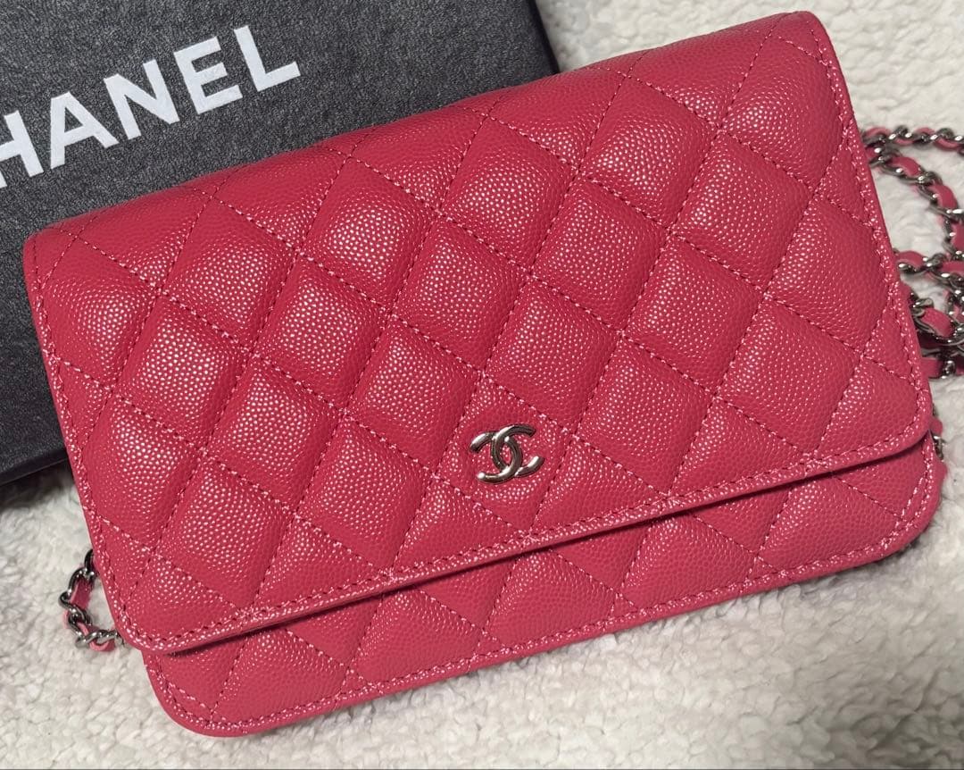 CHANEL ノベルティ ピンク ショルダーバッグ