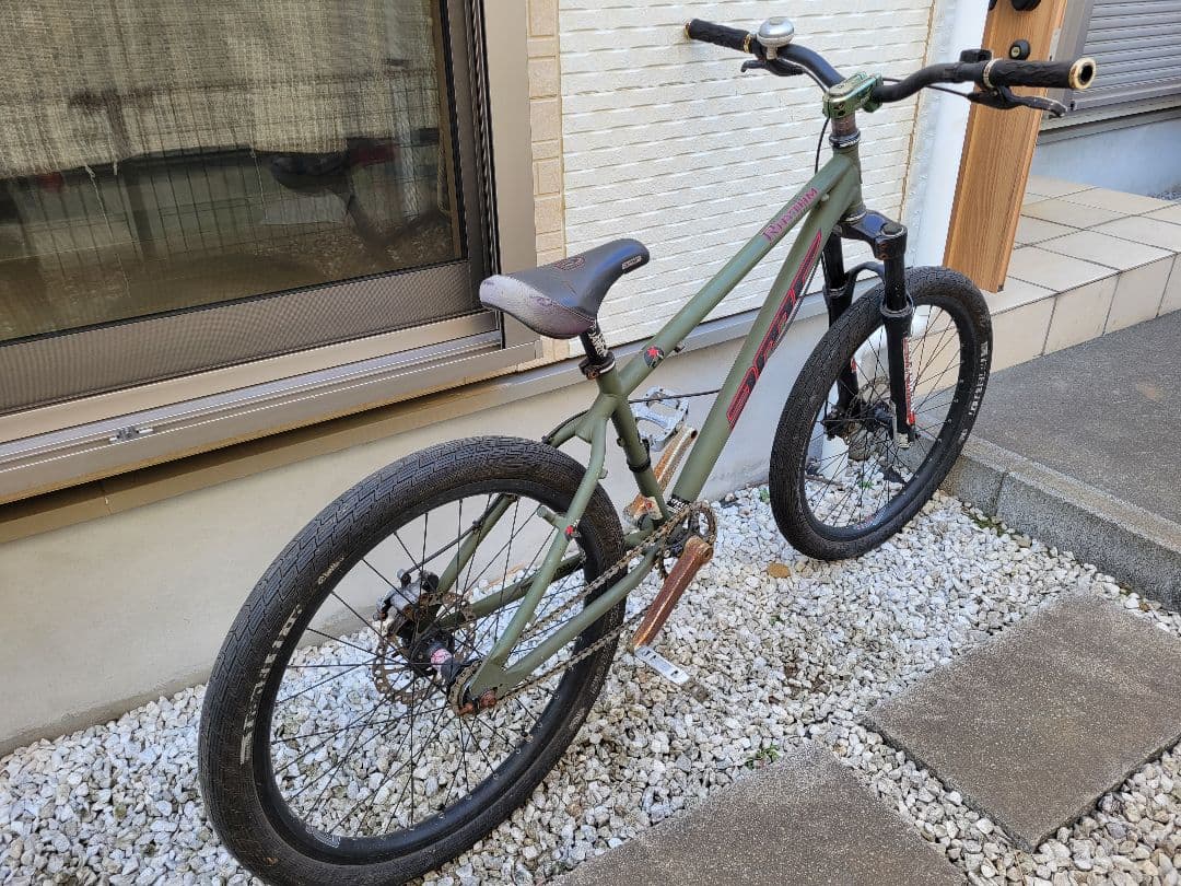 DMR マウンテンバイクオリーブグリーン修理必要箇所あり