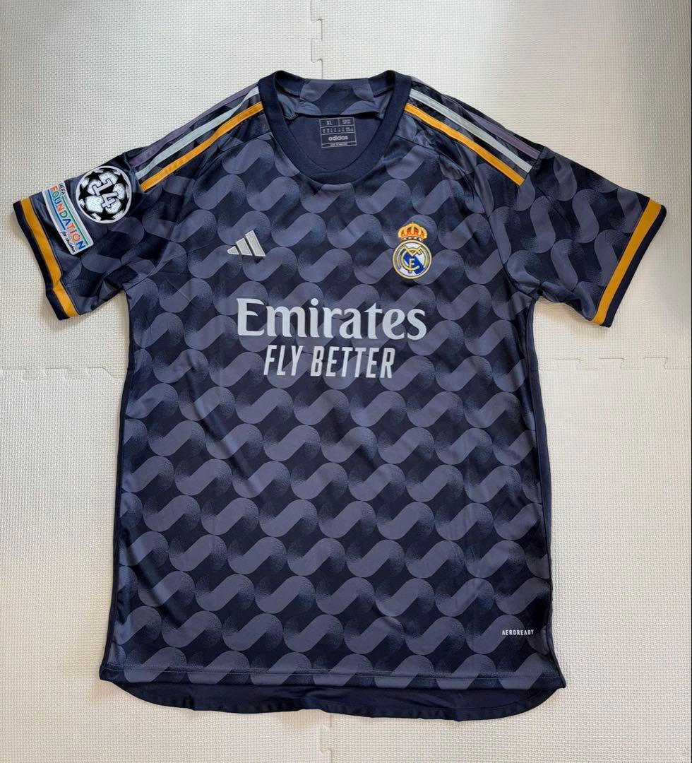 アディダス レアル・マドリード ヴィニシウス 23/24アウェイ　XLサイズ