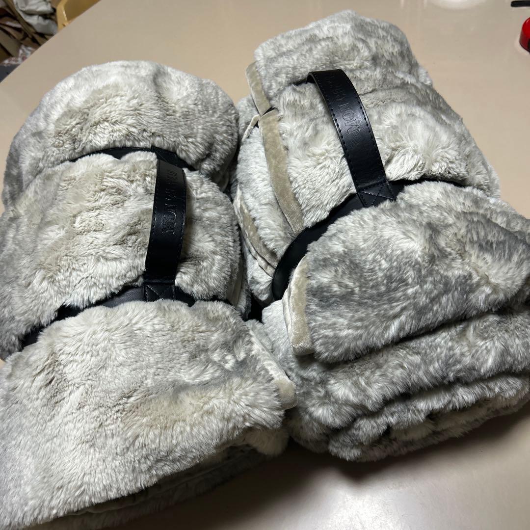 コストコMon Chateau ラグジュアリー フェイクファーブランケット2枚