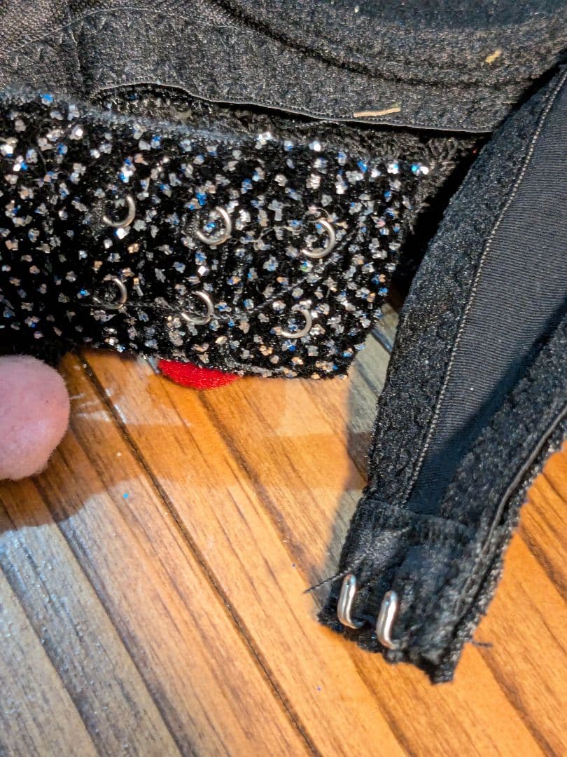 ベリーダンス 衣装　三点セット　黒 花柄　ビーズ