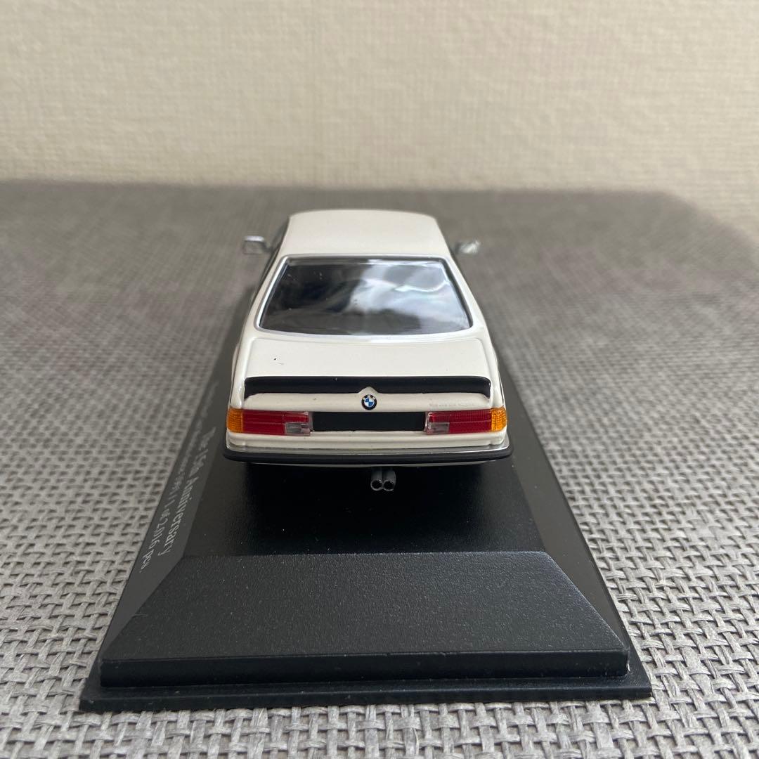 ミニチャンプス  635CSi 1982-87 白 京商15周年記念モデル