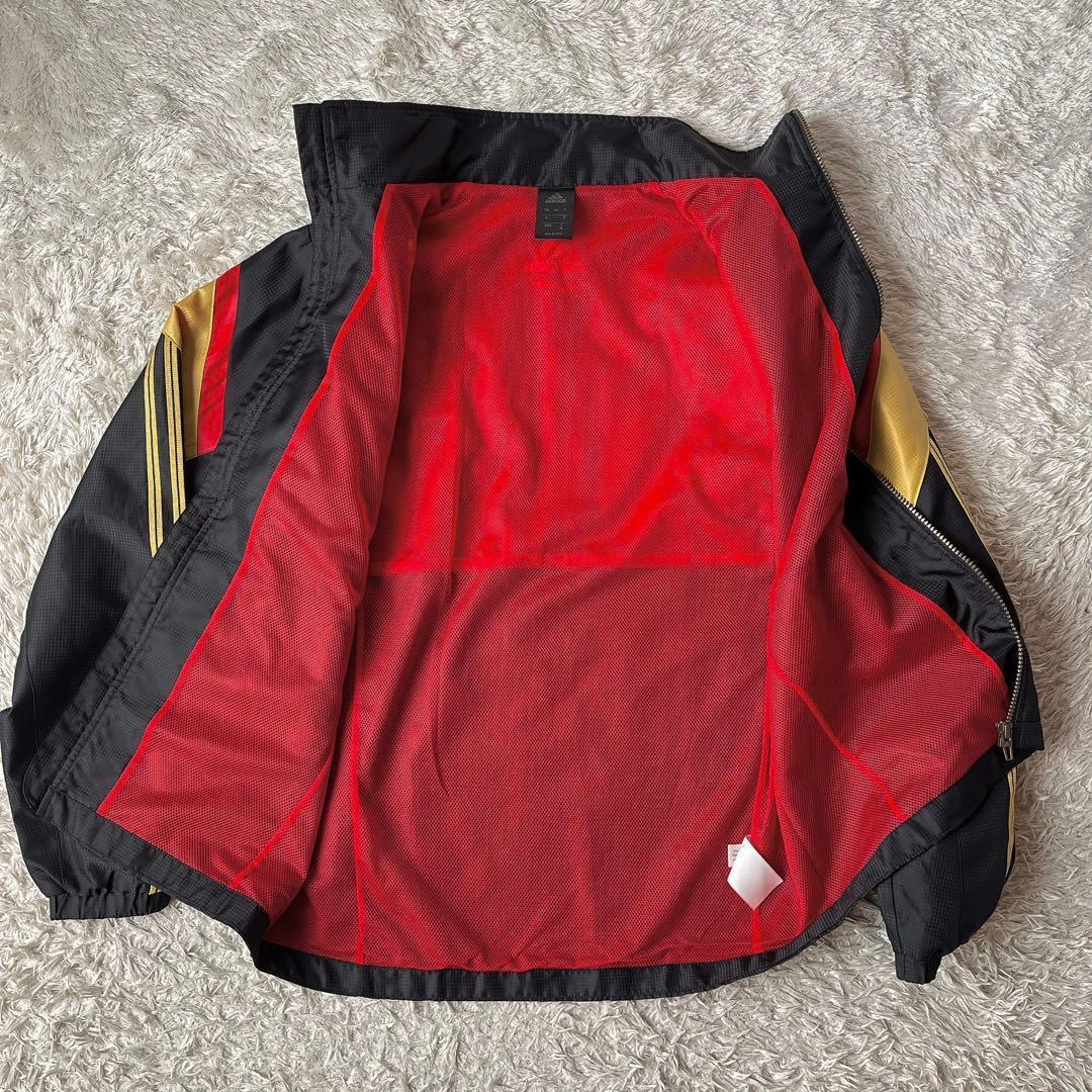 【美品】アディダス ナイロン 上下セットアップ ウィンドブレーカー ロゴ刺繍 黒