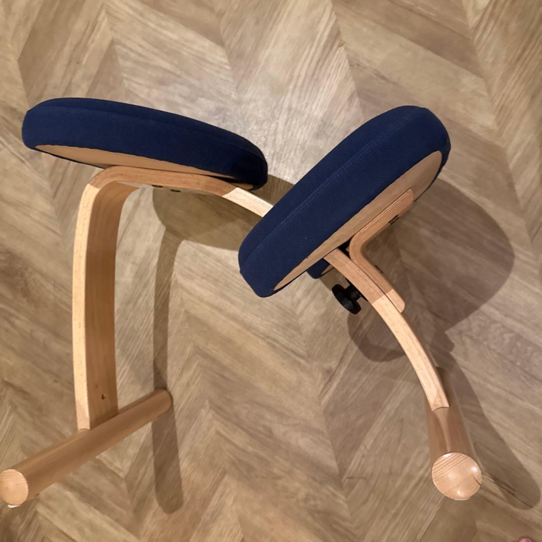 美品 サカモトハウス バランスチェアイージー 椅子