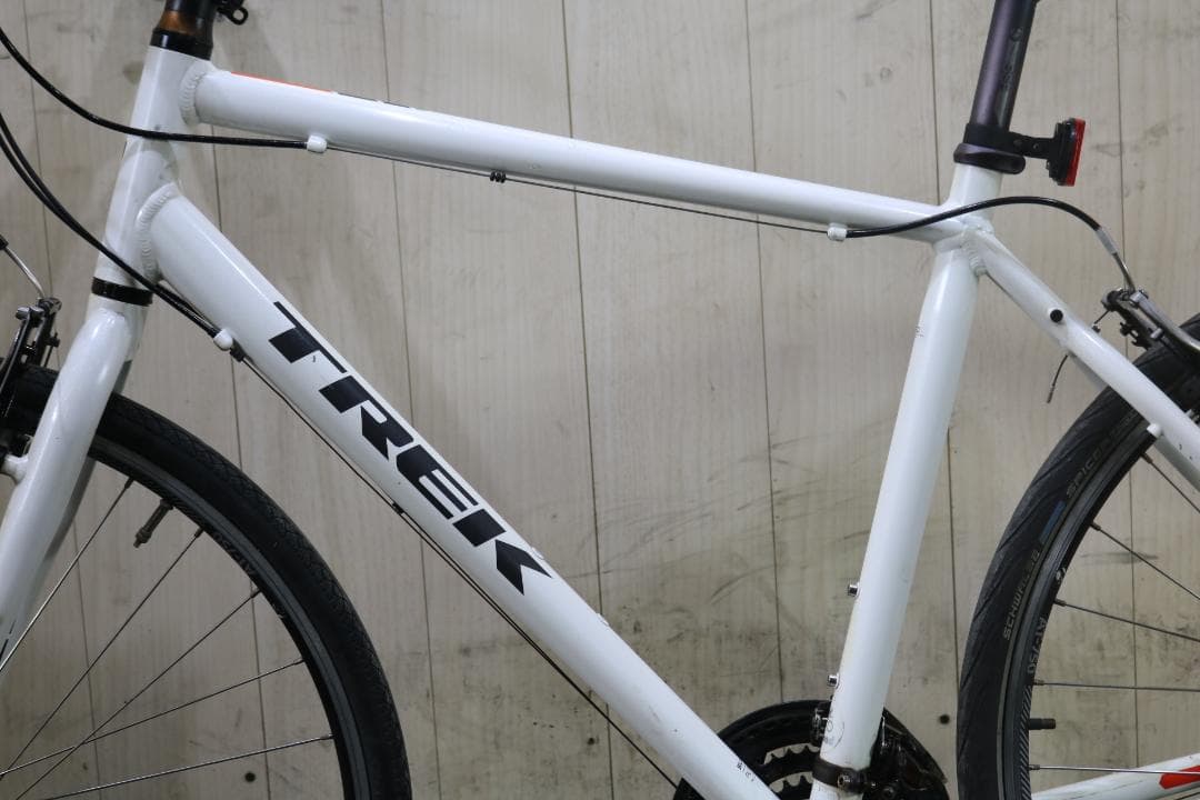 トレックTREK FX2 700C アルミ 24速 510mm クロスバイク
