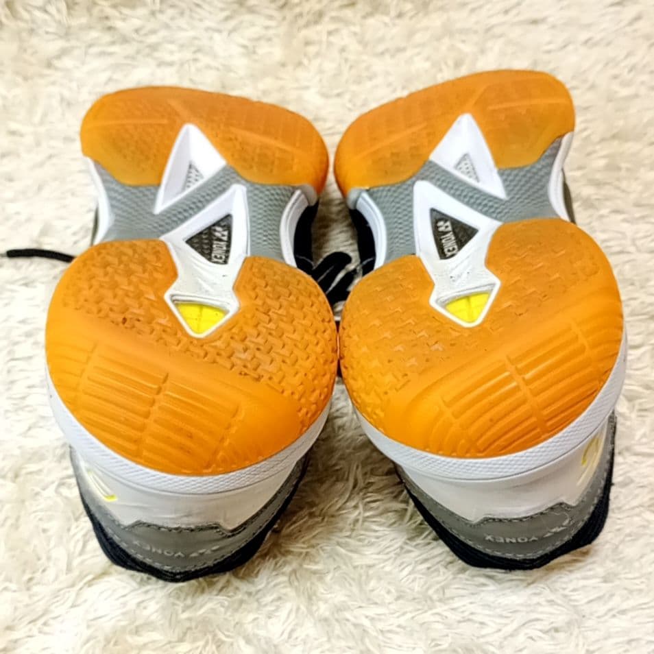 ヨネックス YONEX パワークッション65Z バドミントンシューズ ブラック